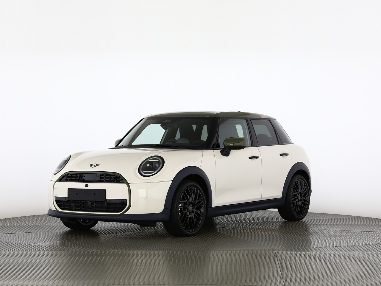MINI Cooper S DKG-showroom-element-1