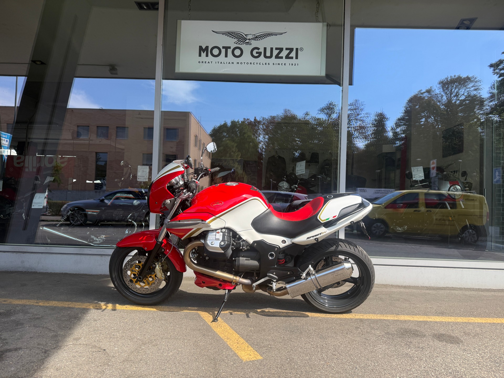 MOTO GUZZI Sport 1200 4 V ABS Rosso Corsa-image-7
