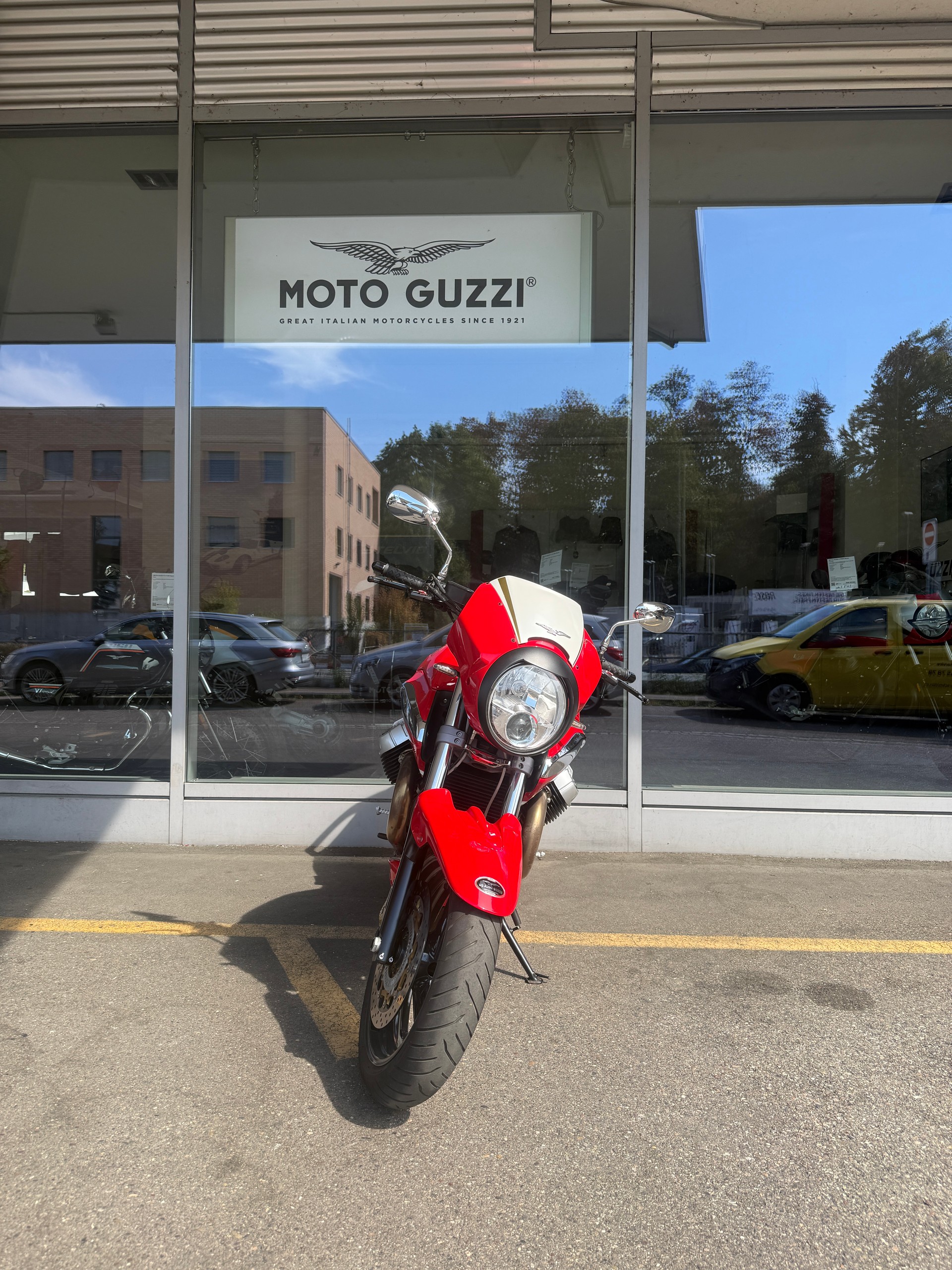 MOTO GUZZI Sport 1200 4 V ABS Rosso Corsa-image-4