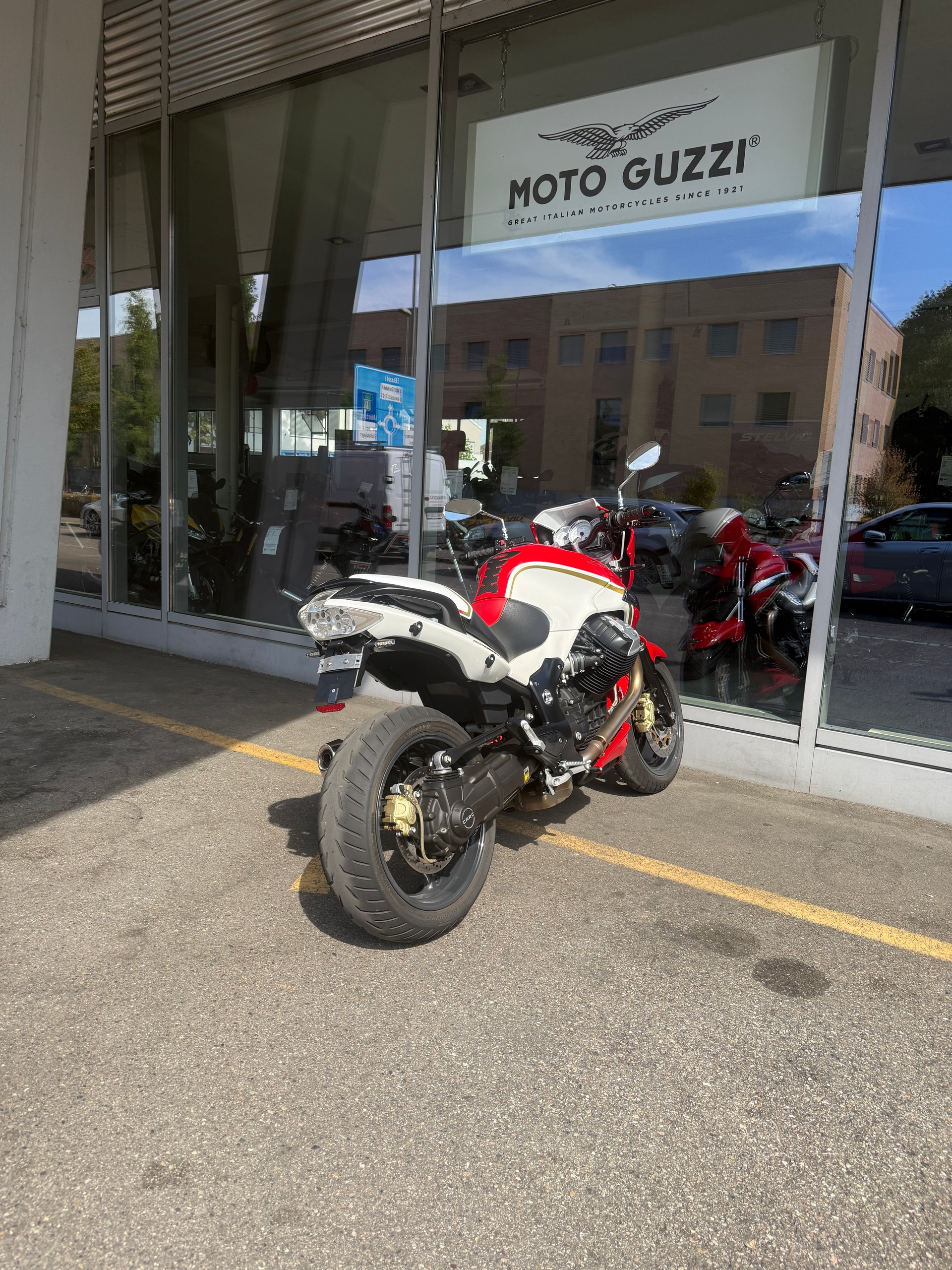MOTO GUZZI Sport 1200 4 V ABS Rosso Corsa-image-12