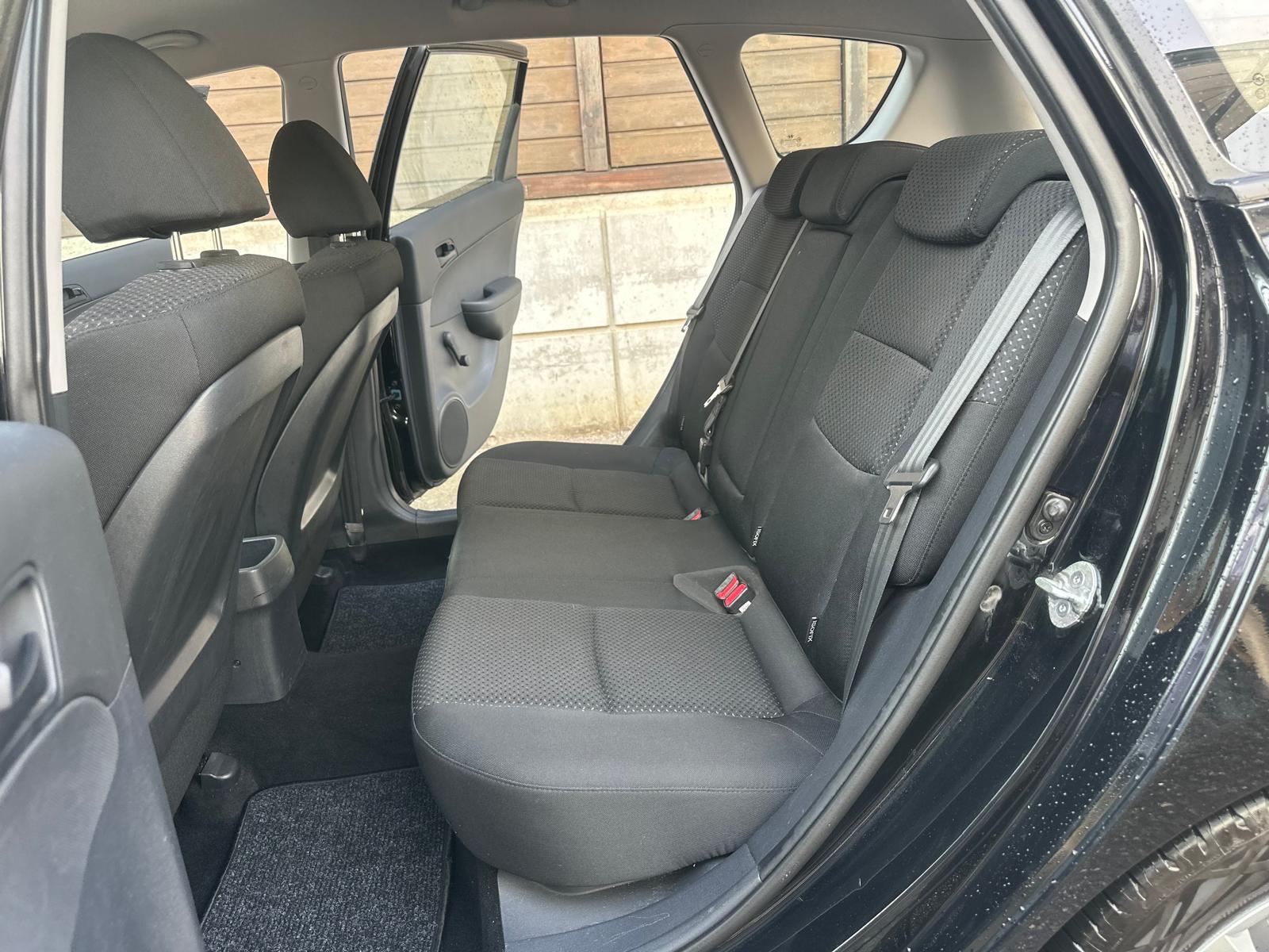 HYUNDAI i30 Wagon 1.4 Comfort-image-10
