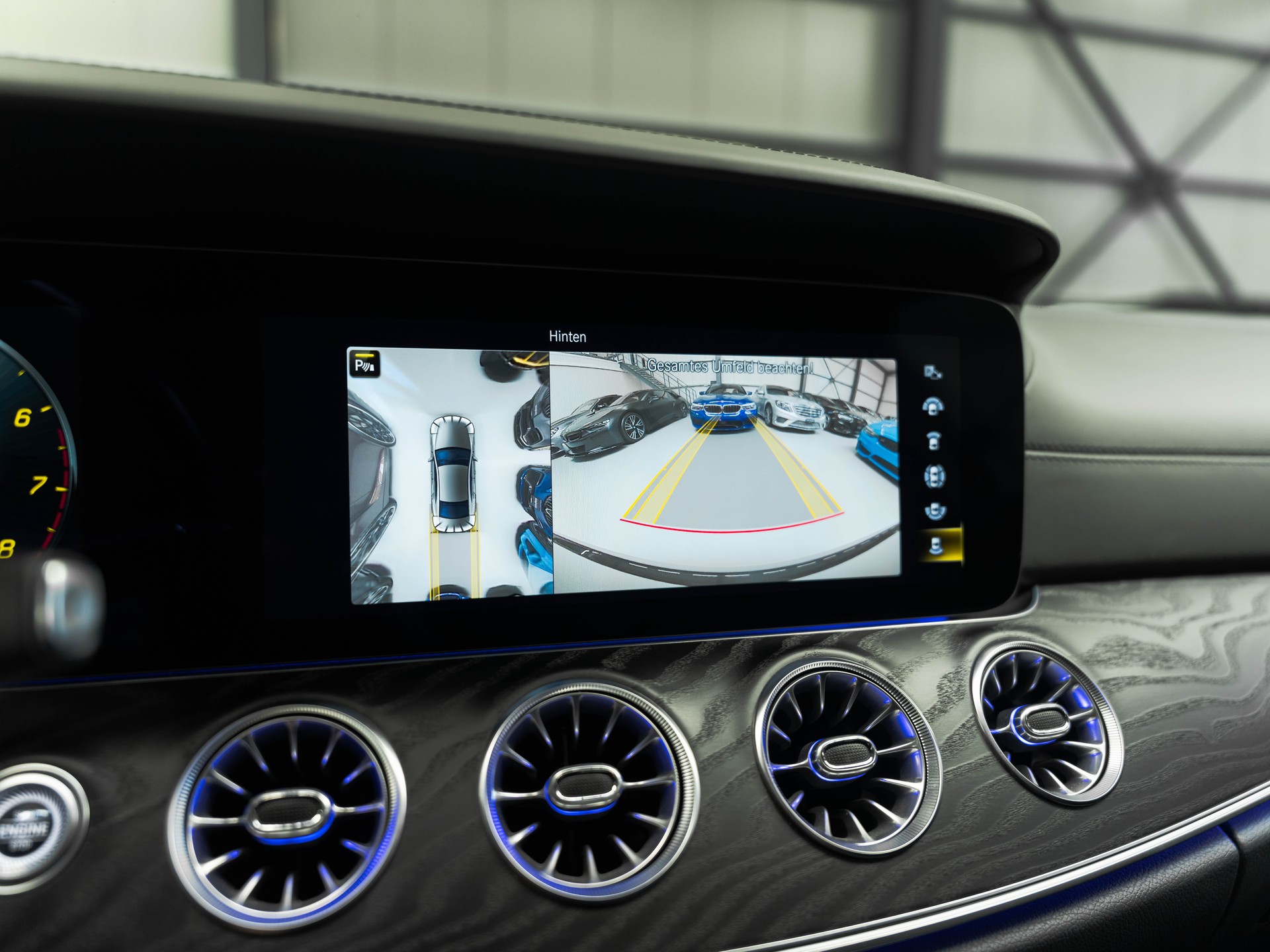 MERCEDES-BENZ CLS 450 4Matic AMG Line 9G-Tronic-image-24