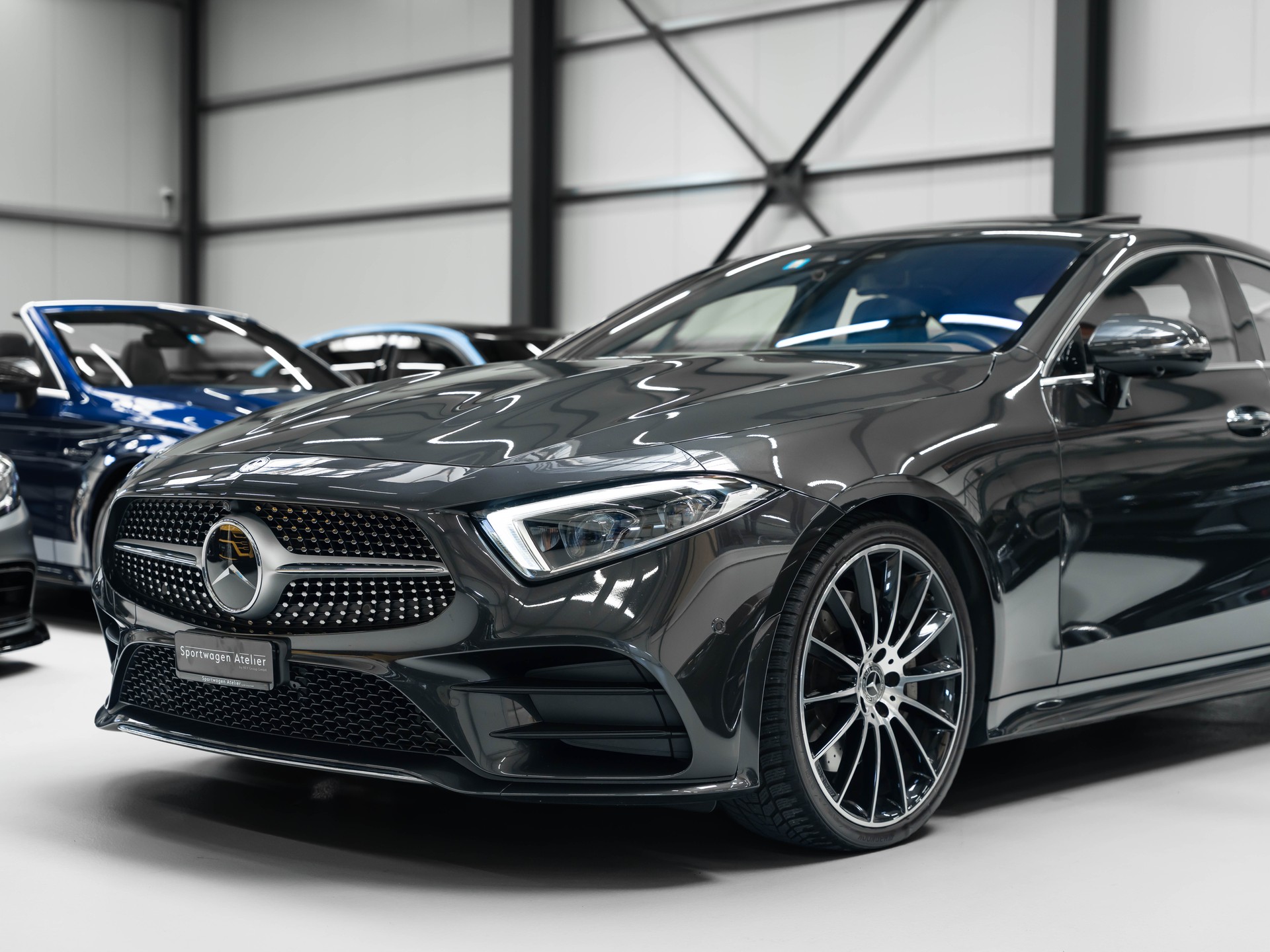 MERCEDES-BENZ CLS 450 4Matic AMG Line 9G-Tronic-image-14