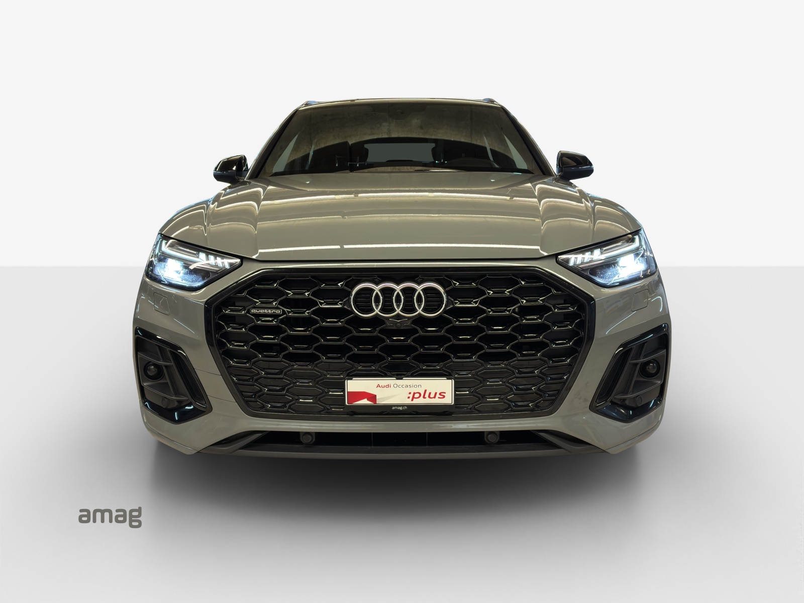 AUDI Q5 Sportback 40 TDI Blackedition quattro S-tronic-image-6