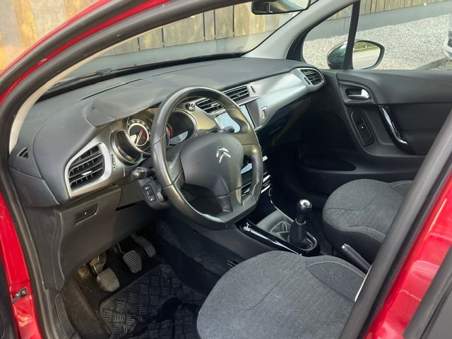 CITROEN C3 1.2i Exclusive-image-14