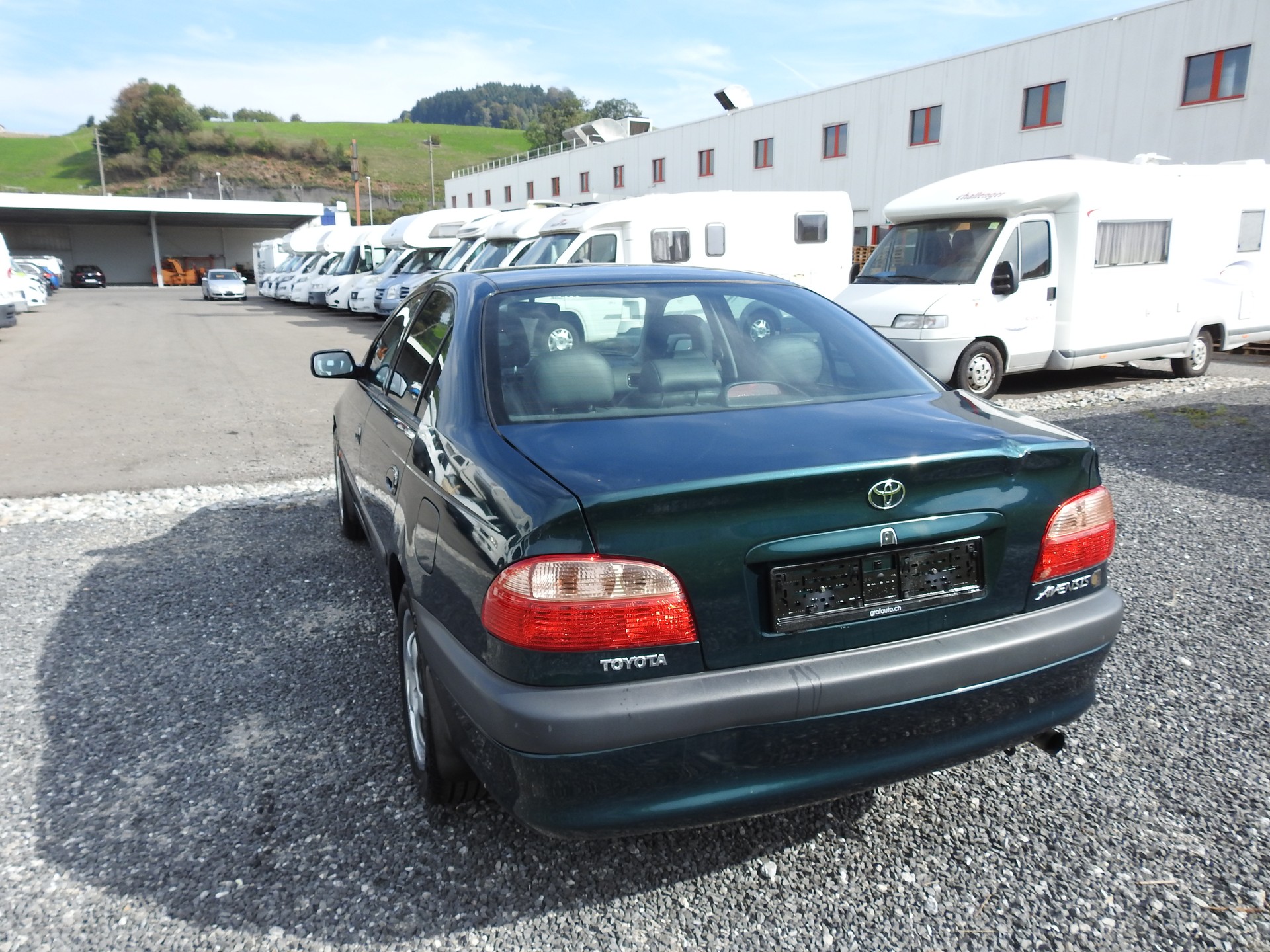 TOYOTA Avensis 2.0 VVT-i Linea Sol Sedan Automatic-showroom-element-3