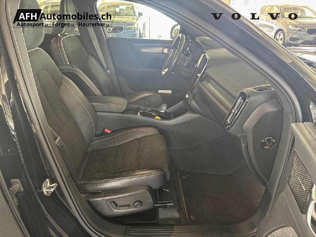 VOLVO XC40 1.5 T5 PiH R-Design-image-12