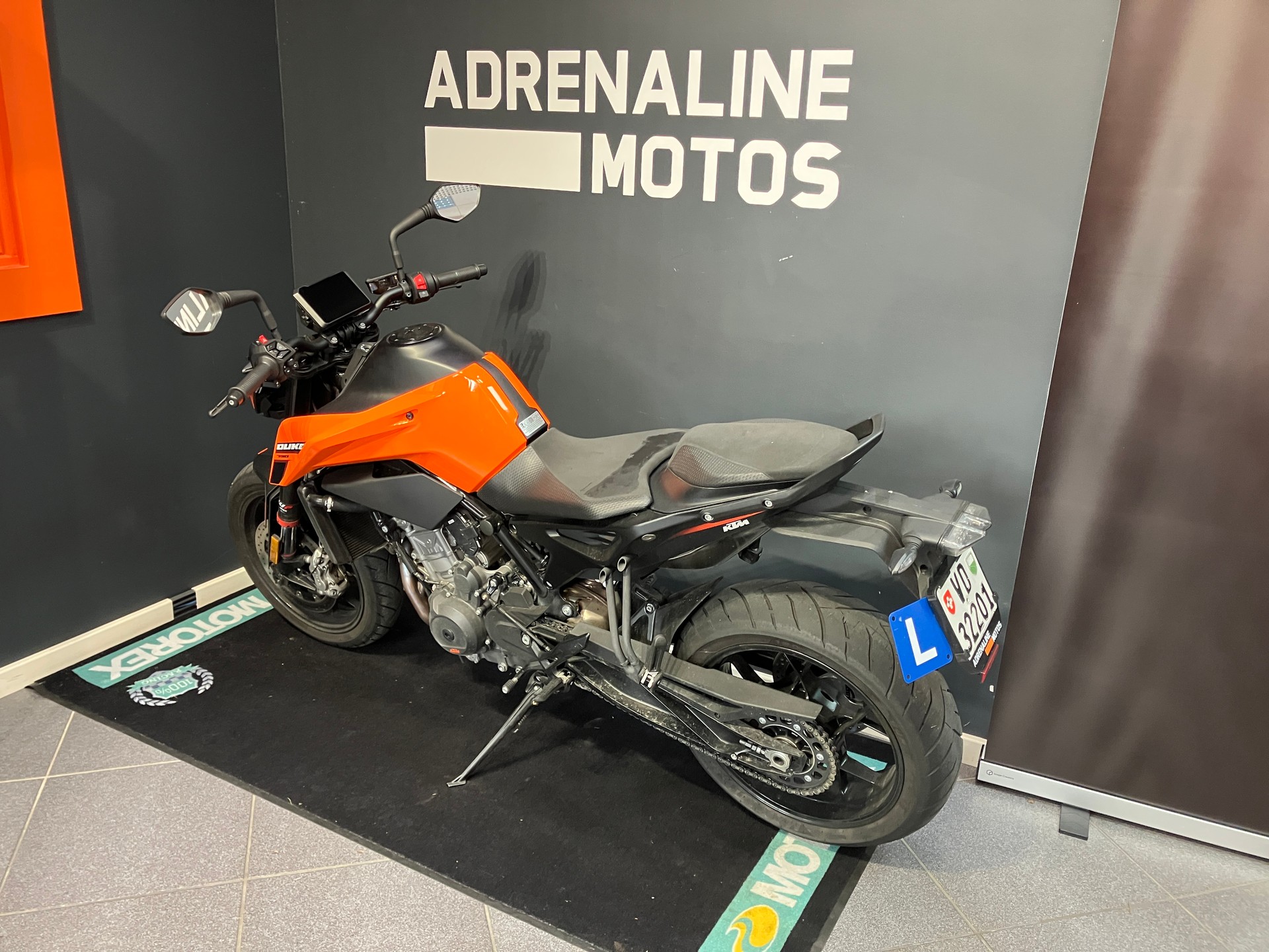 KTM 790 Duke-image-4