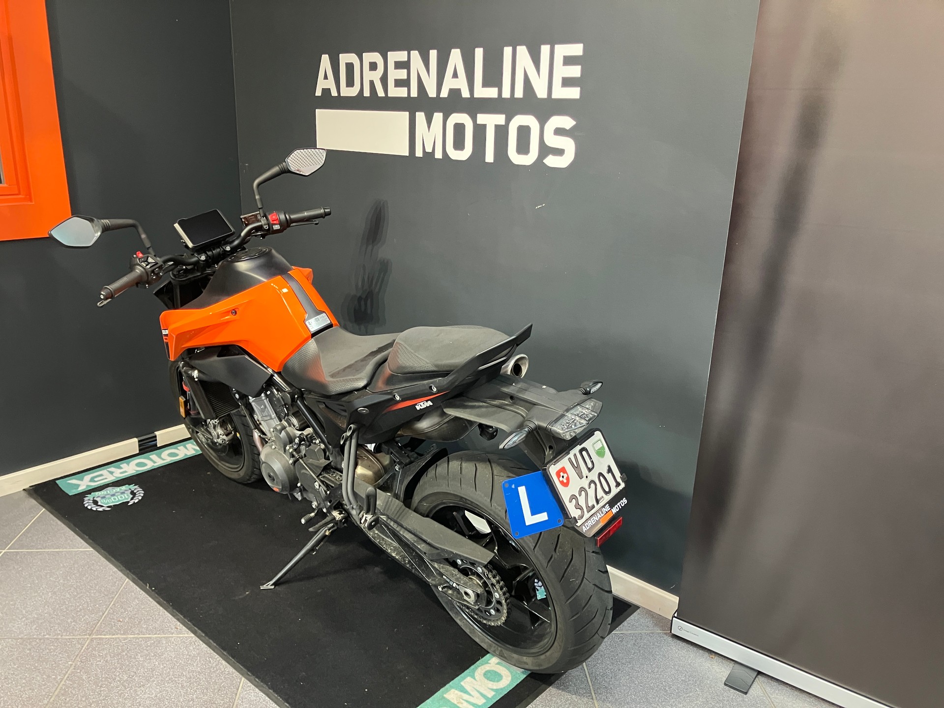 KTM 790 Duke-image-5