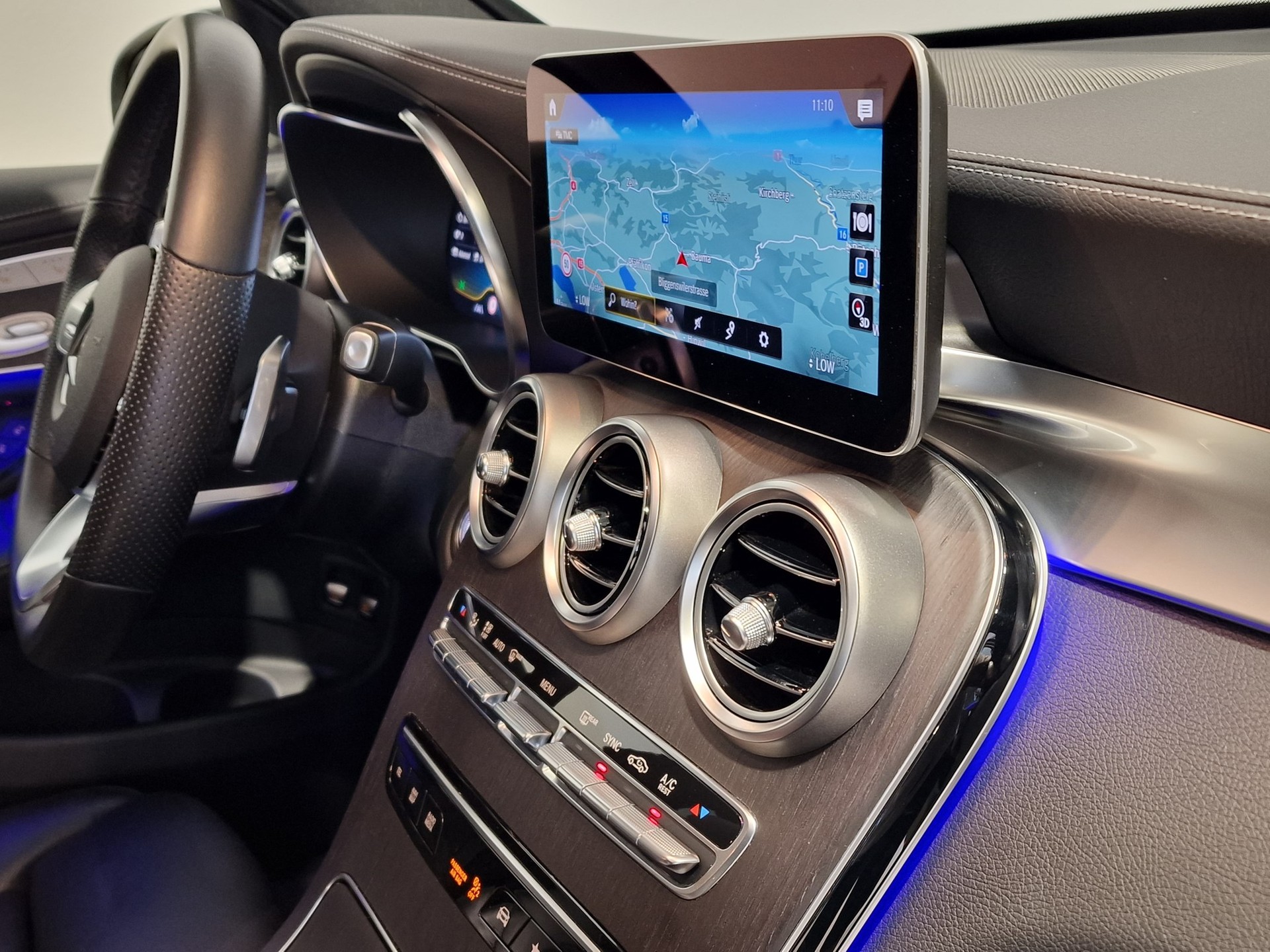 MERCEDES-BENZ GLC 43 AMG 4Matic 9G-Tronic-image-21