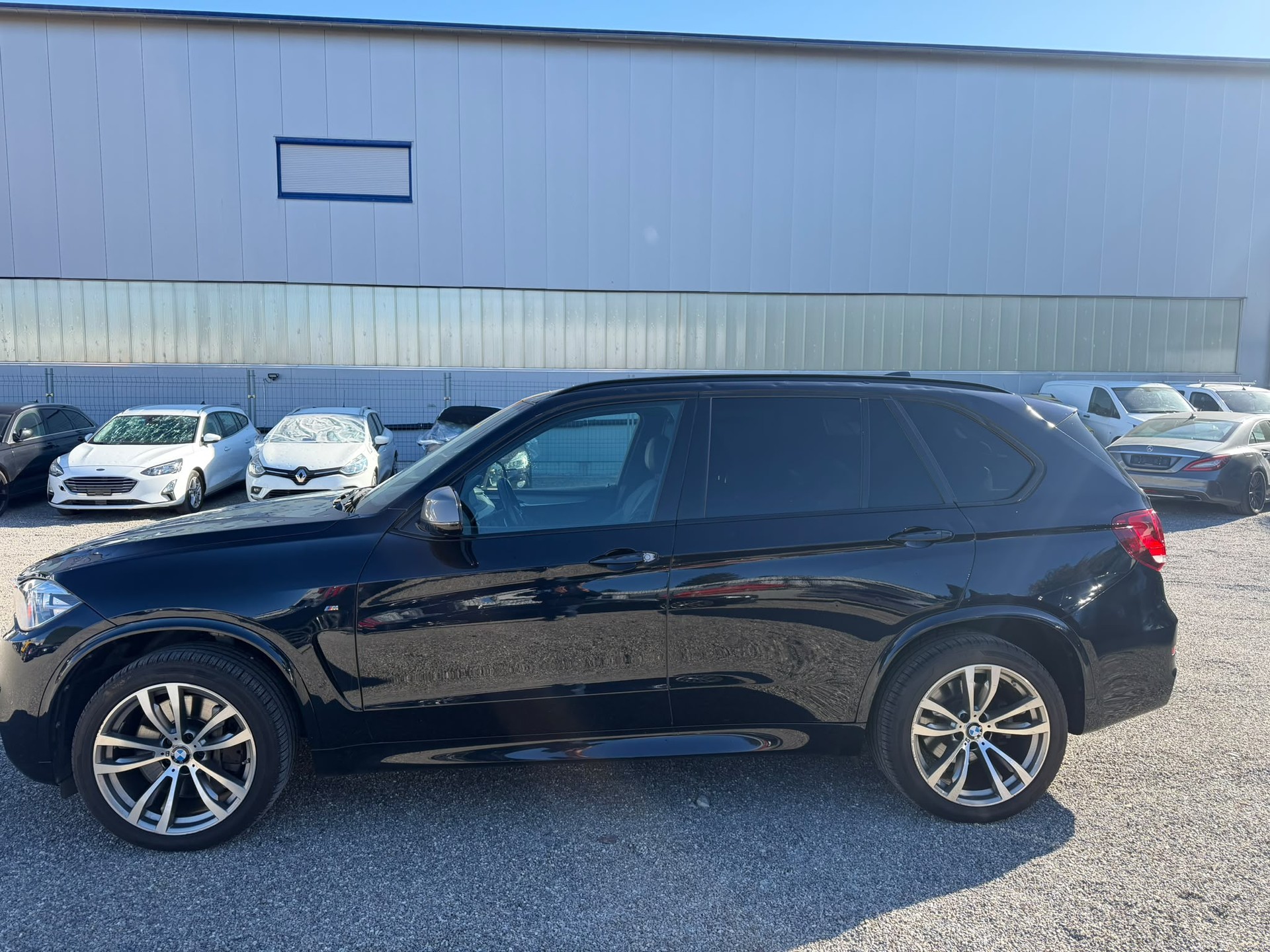 BMW X5 xDrive Pure Sport M50d 381PS F15-showroom-element-2