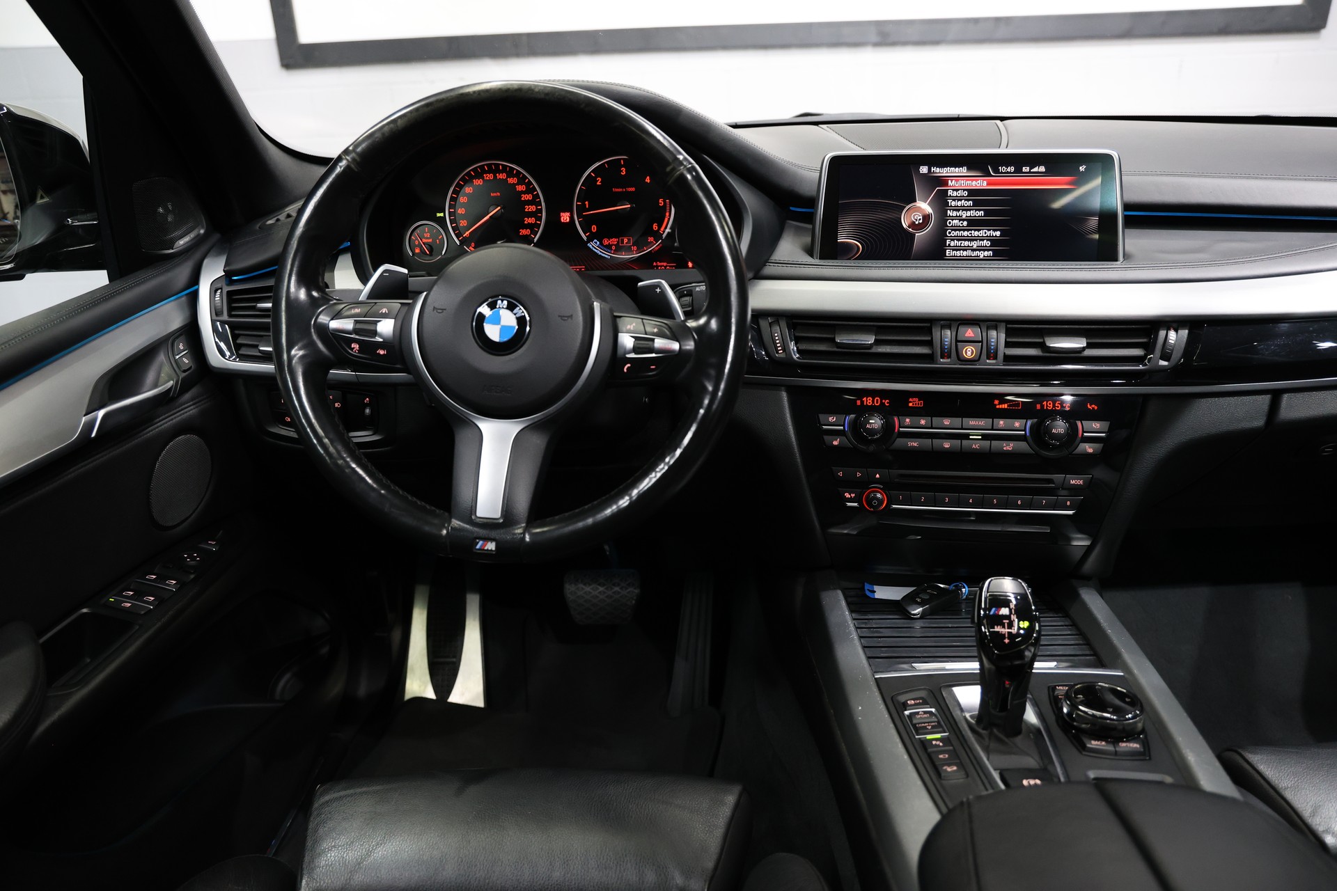 BMW X5 xDrive Pure Sport M50d 381PS F15-image-10