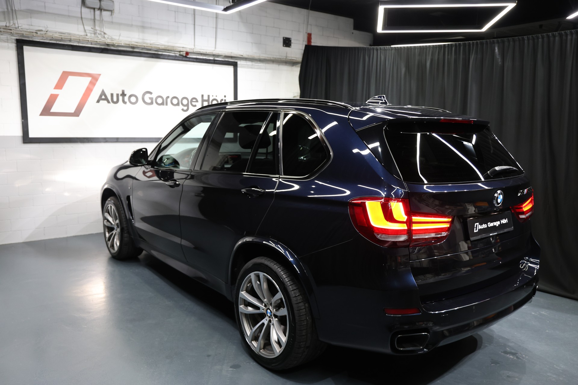 BMW X5 xDrive Pure Sport M50d 381PS F15-image-7