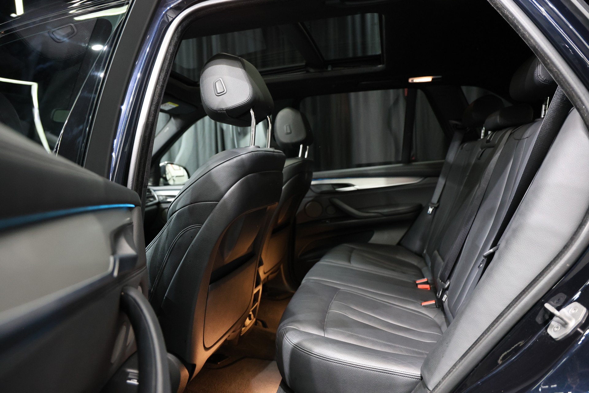 BMW X5 xDrive Pure Sport M50d 381PS F15-showroom-element-1