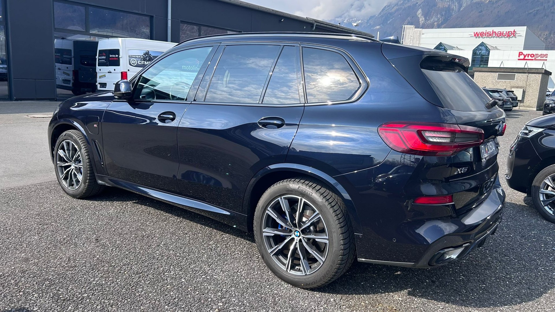 VW M Sport-image-2