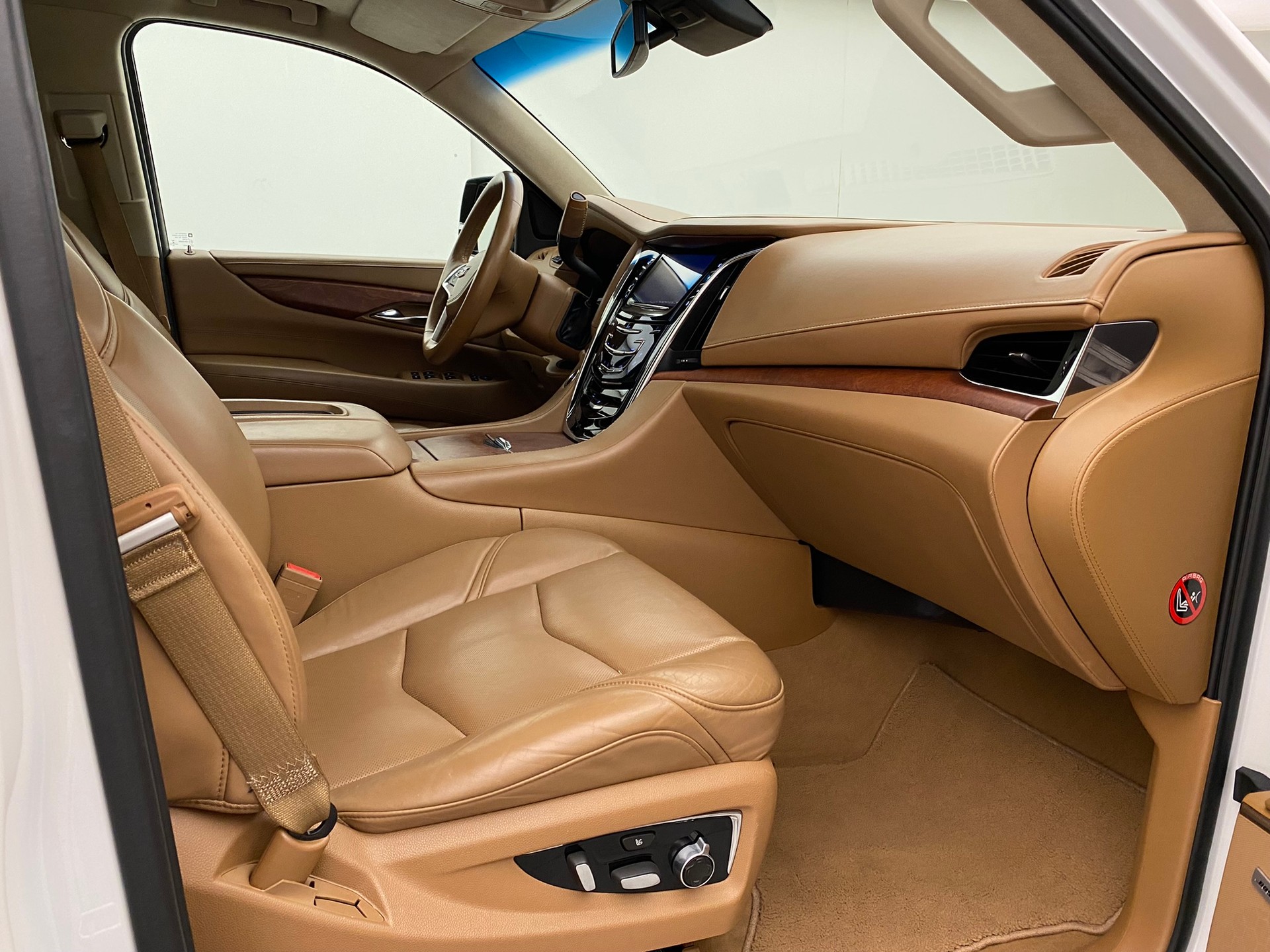 CADILLAC Escalade 6.2 AWD Platinum-image-12
