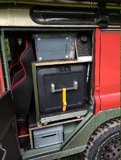 LAND ROVER 109 2.6 Station Wagon-showroom-element-2