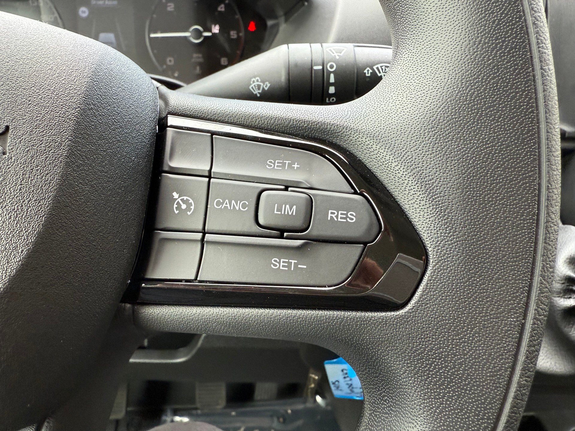 CITROEN Jumper 35+ 2.2 BlueHDi 140 L3H2 270°, Holzboden, AHK, verst.Feder Kamera Finanzierung OHNE Zins möglich!! Alle Grössen verfügbar-image-13