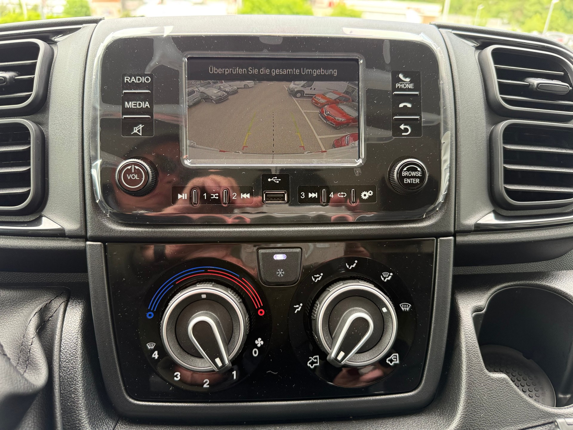 CITROEN Jumper 35+ 2.2 BlueHDi 140 L3H2 270°, Holzboden, AHK, verst.Feder Kamera Finanzierung OHNE Zins möglich!! Alle Grössen verfügbar-image-14