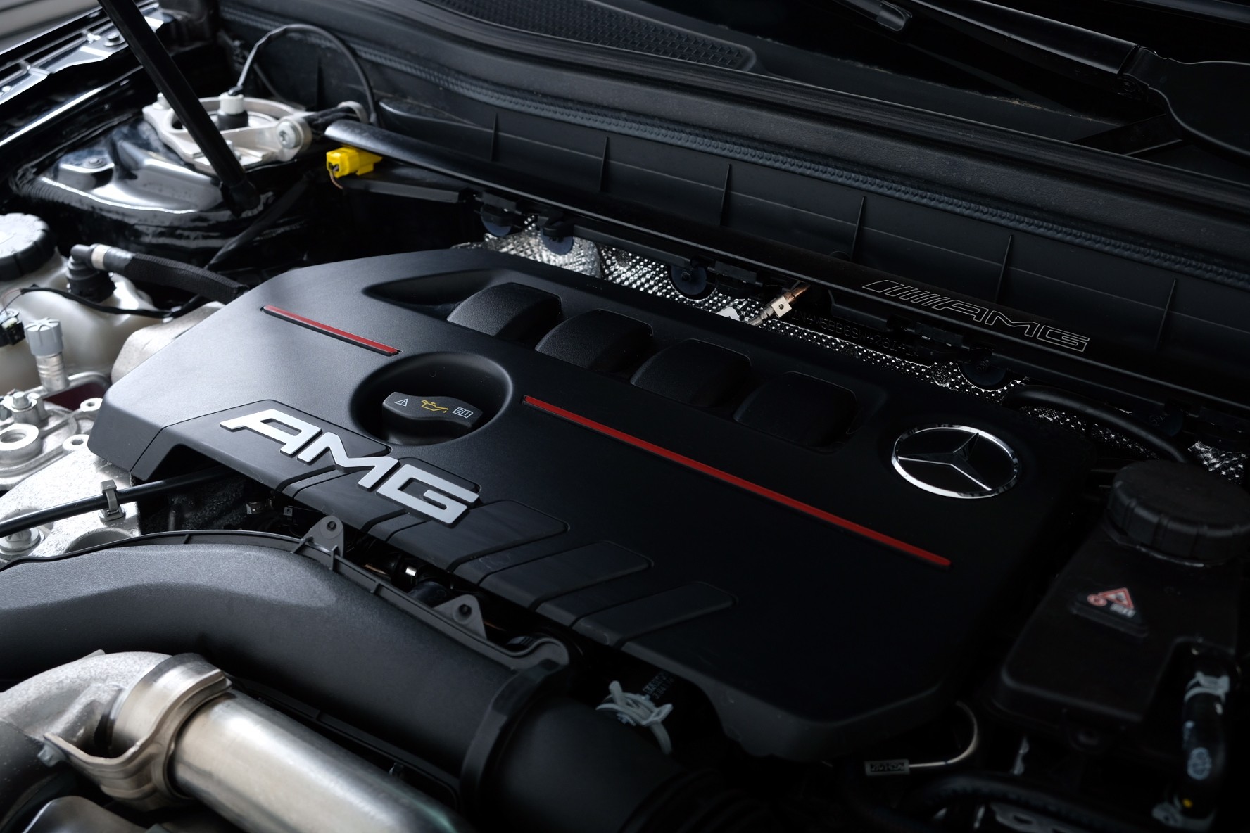 MERCEDES-BENZ GLB AMG 35 4Matic 8G-Tronic-image-15