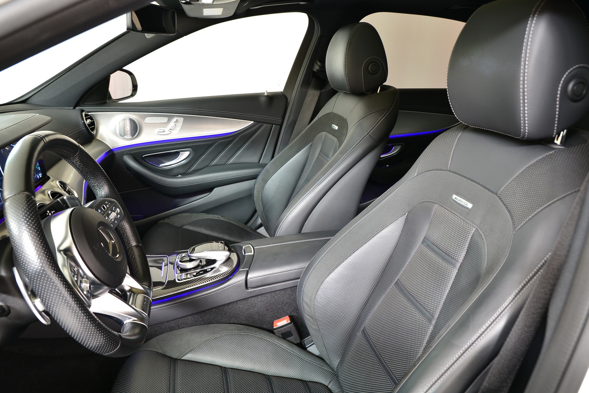 MERCEDES-BENZ E 53 AMG 4Matic+ Speedshift MCT-image-11