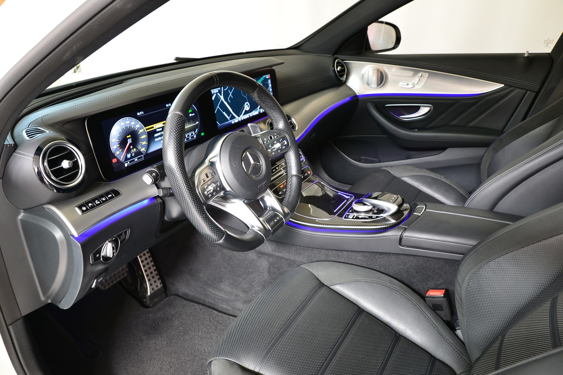 MERCEDES-BENZ E 53 AMG 4Matic+ Speedshift MCT-image-9
