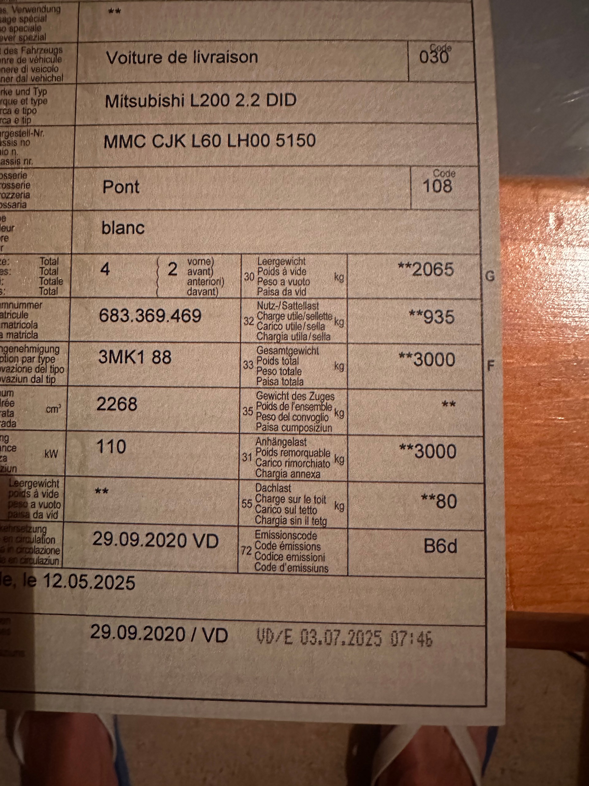 MITSUBISHI L 200 2.2 Style Club Cab-image-1
