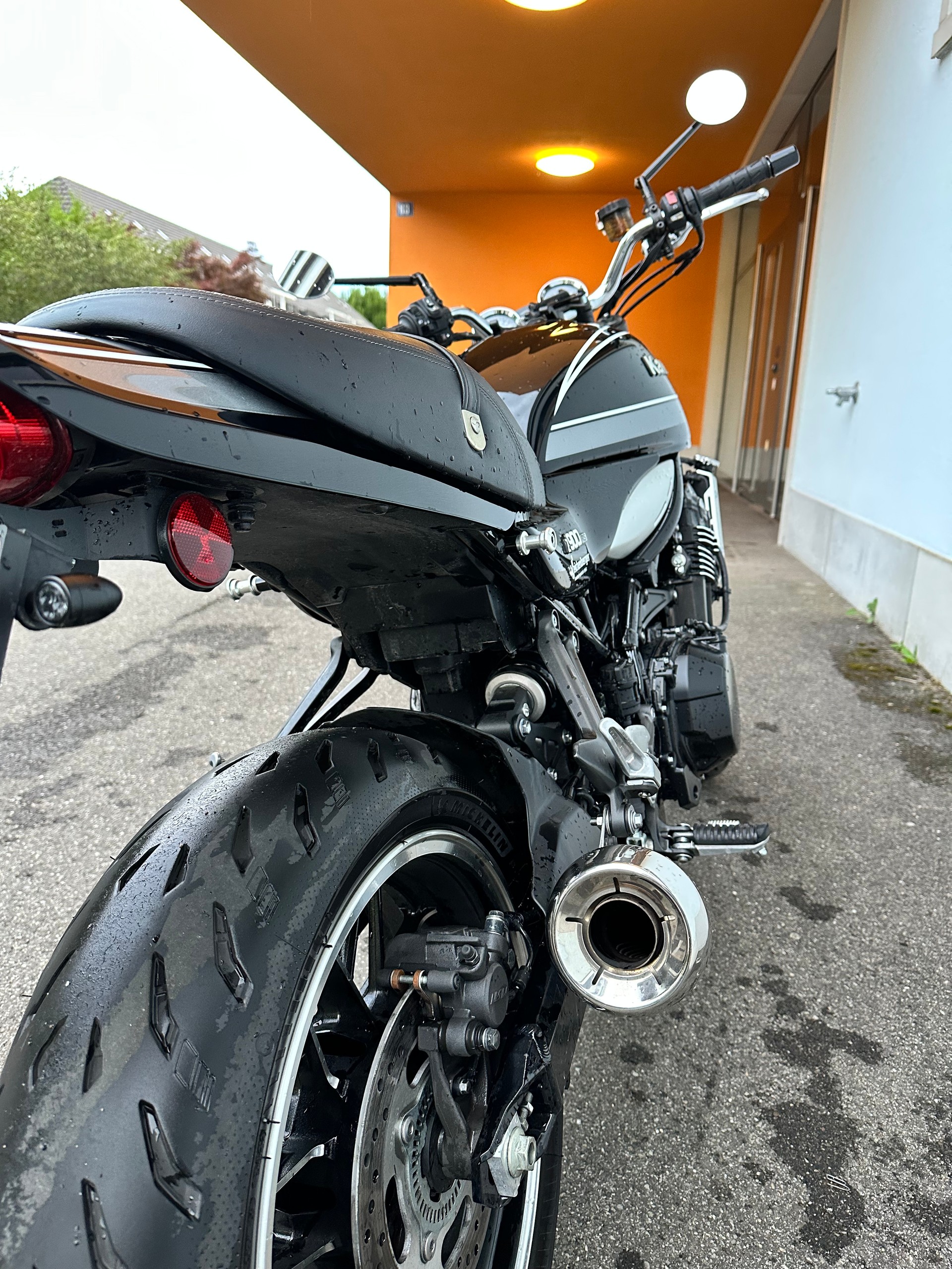 KAWASAKI Z 900 RS-image-9