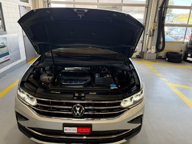 VW Tiguan 2.0TSI Elegance 4Motion DSG-image-15