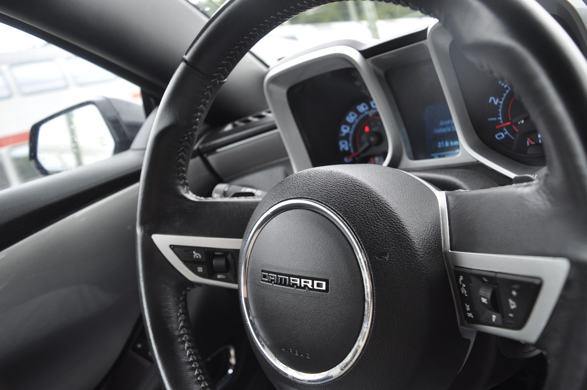 CHEVROLET Camaro 6.2 Convertible Automatic-image-9