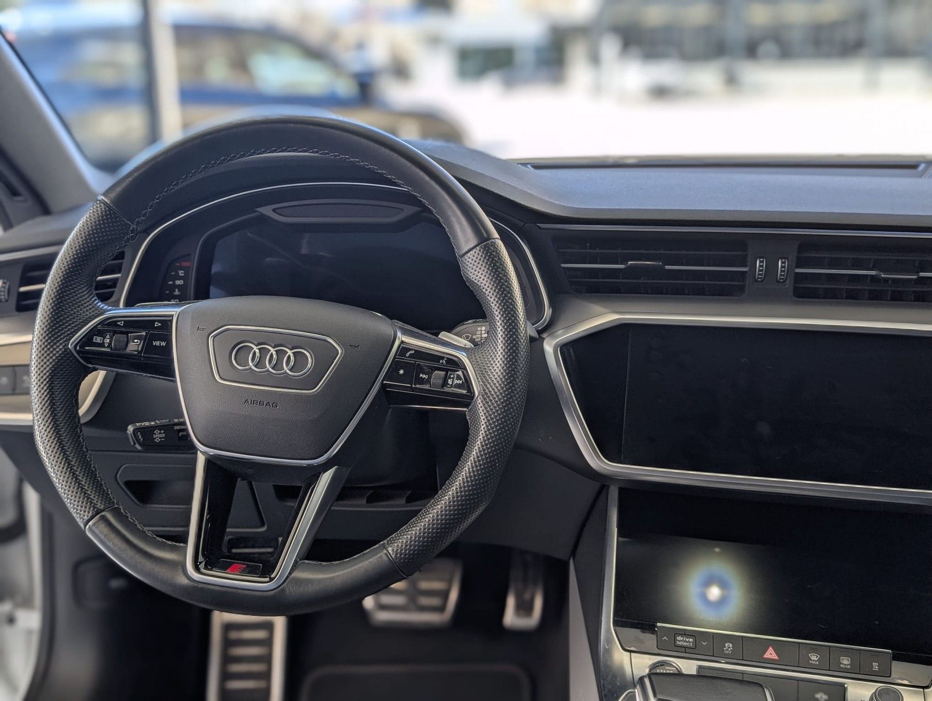 AUDI A7 Sportback 55 TFSI quattro S-tronic-image-8
