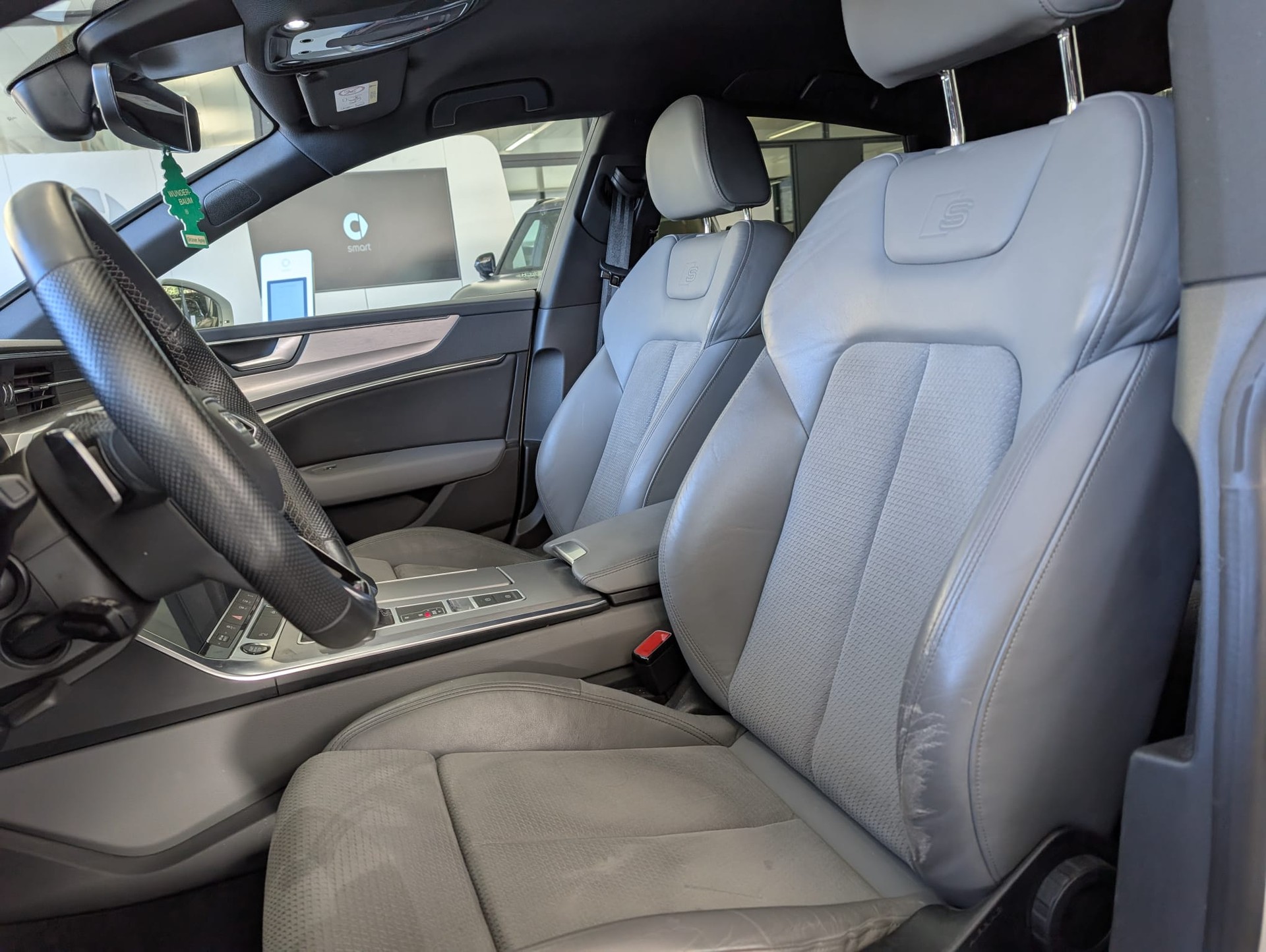AUDI A7 Sportback 55 TFSI quattro S-tronic-image-15