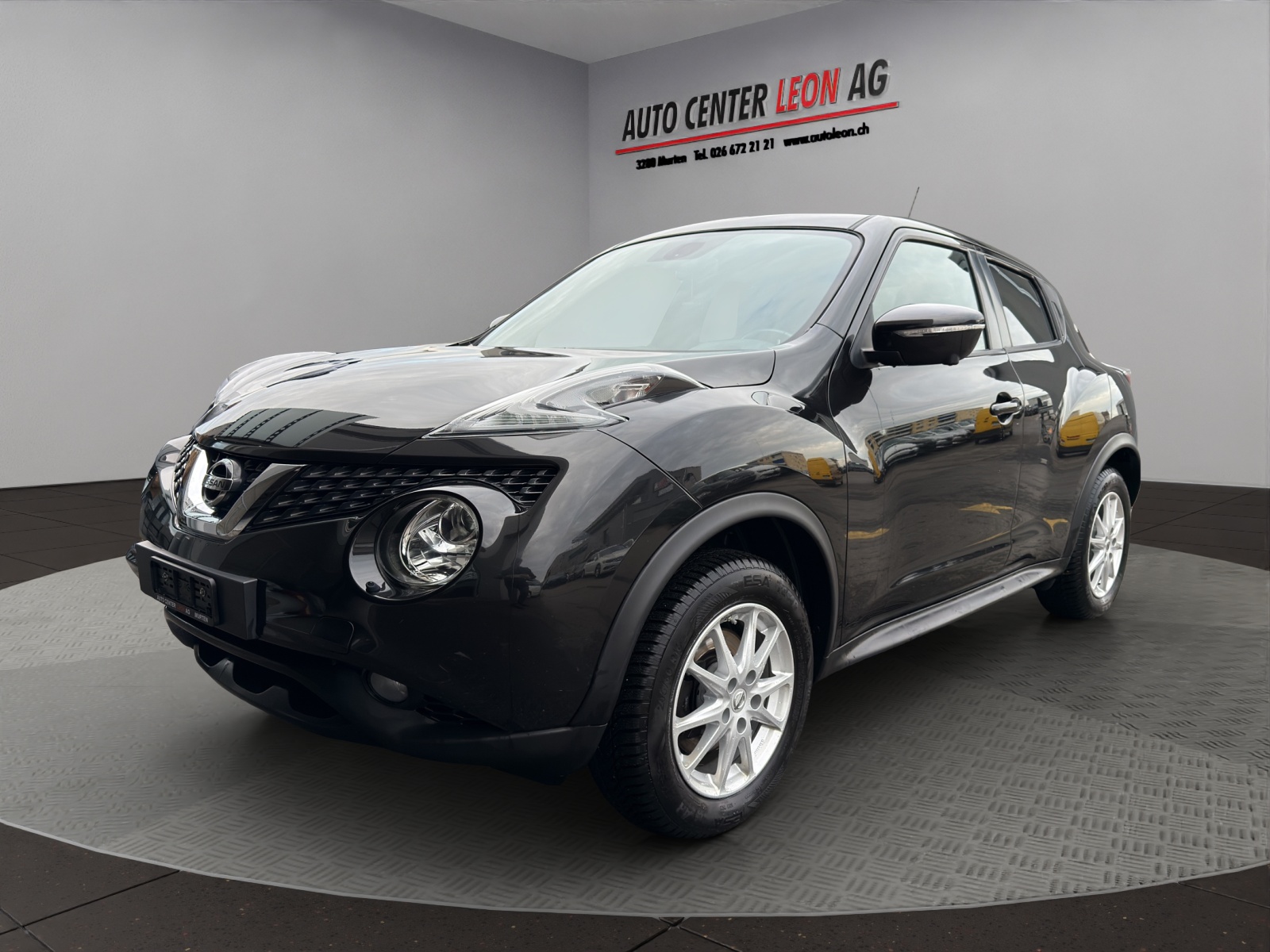 NISSAN Juke 1.6 DIG-T tekna 4x4 Xtronic M-CVT-image-1