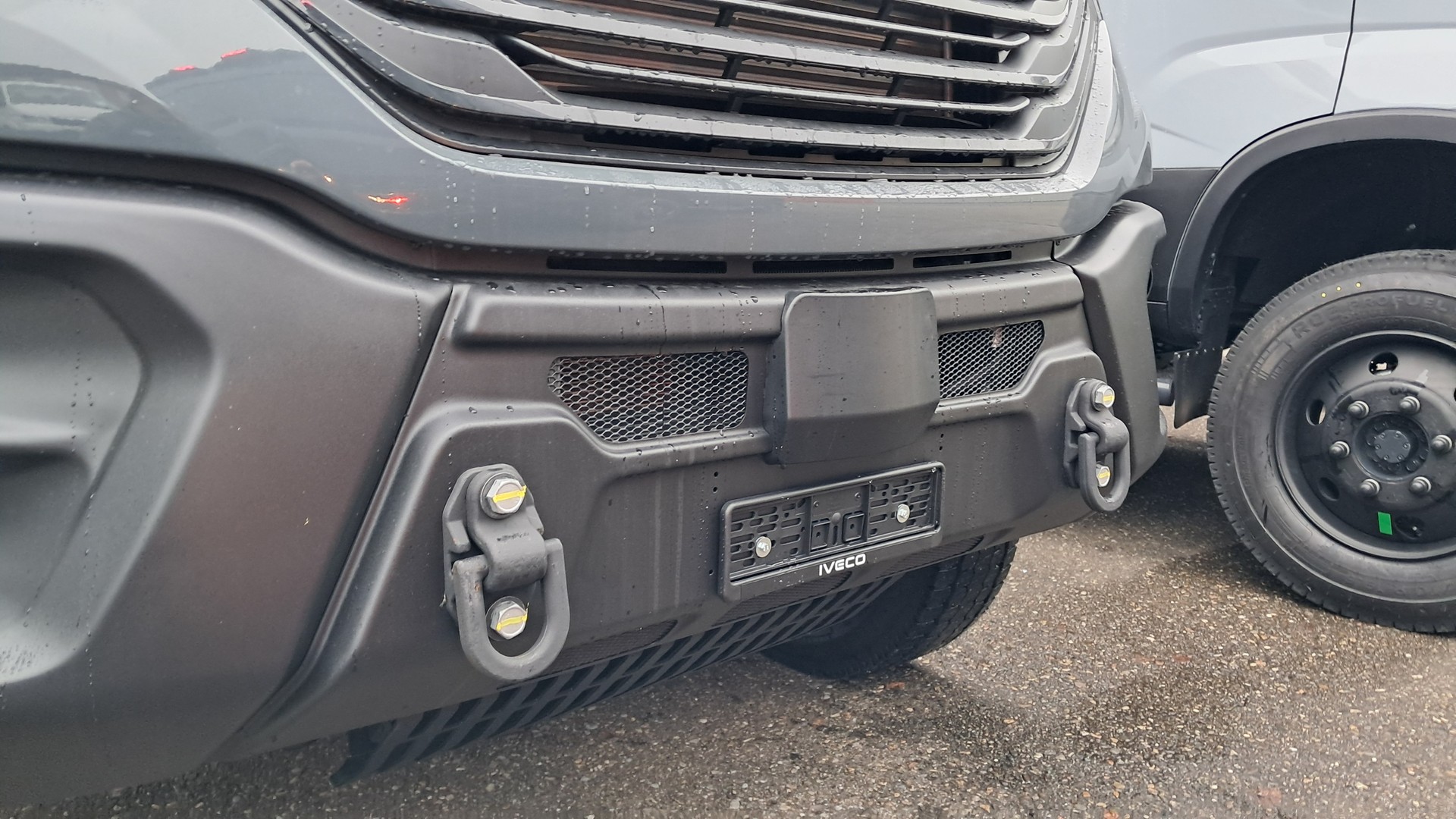 IVECO Daily 4x4 Kastenwagen 7t 70S18HW-image-8