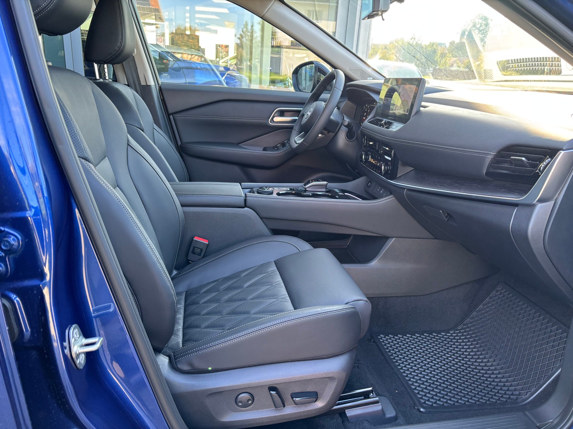 NISSAN X-Trail 1.5 e-Power 7S Tekna+-image-8