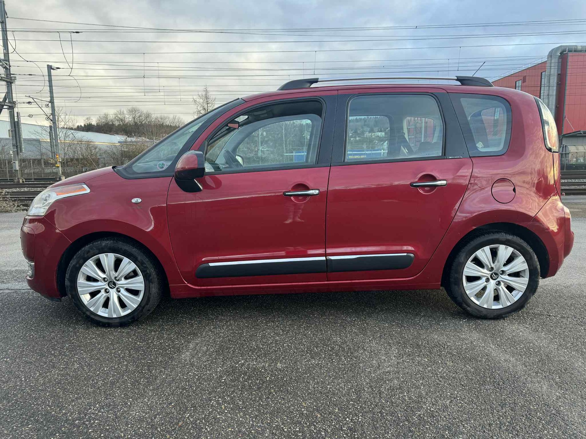 CITROEN C3 Picasso 1.6 HDi Chic-image-4