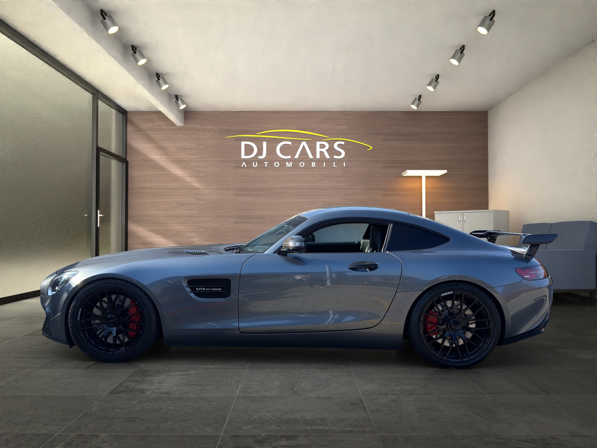 MERCEDES-BENZ AMG GT S Speedshift DCT-image-3