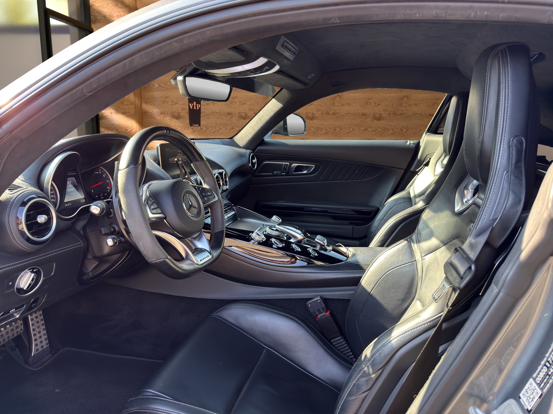 MERCEDES-BENZ AMG GT S Speedshift DCT-image-8