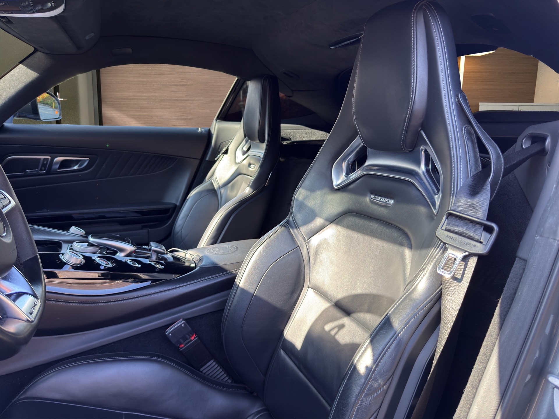 MERCEDES-BENZ AMG GT S Speedshift DCT-image-13