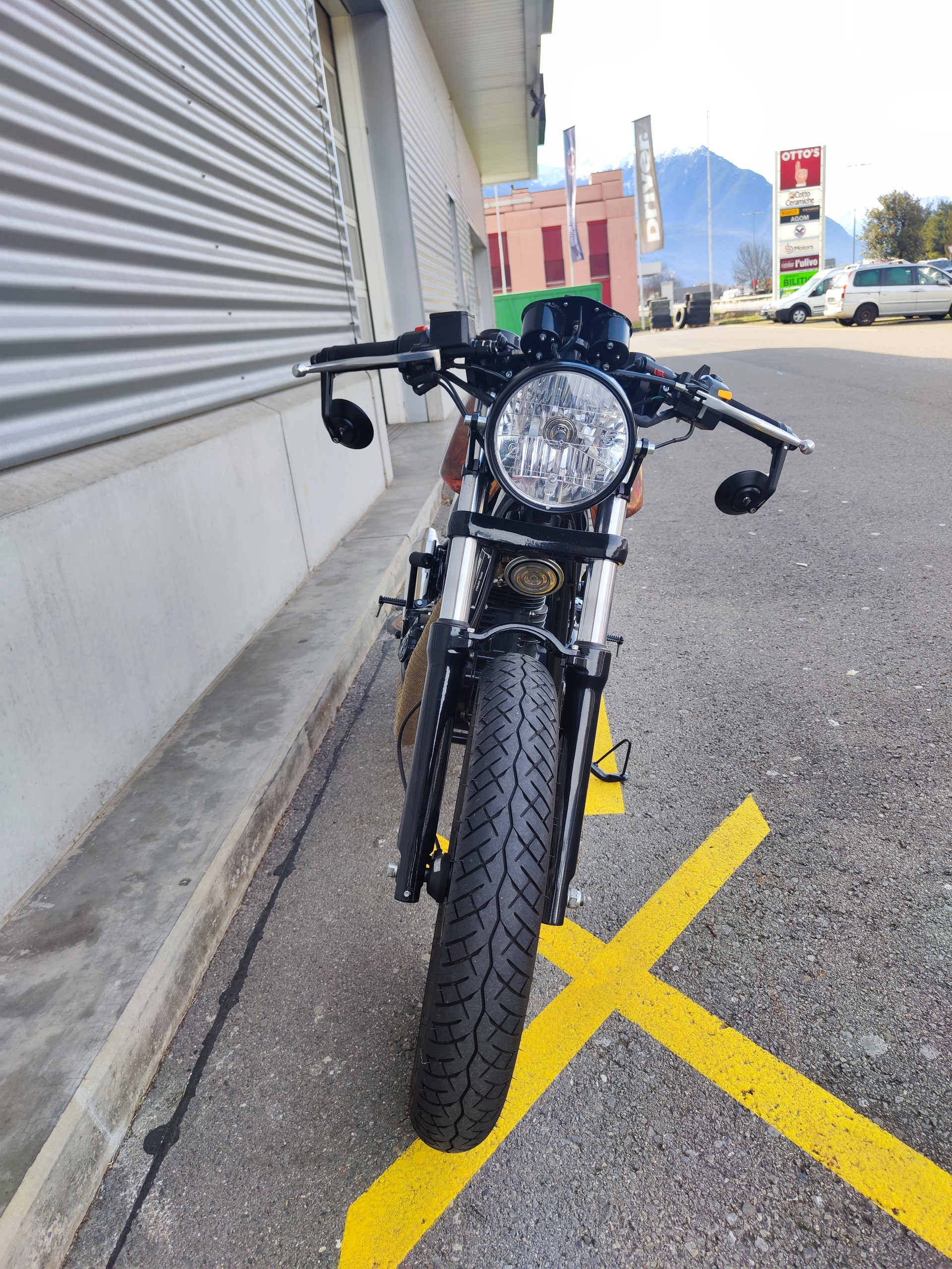 ROYAL ENFIELD Continental GT 535-image-2