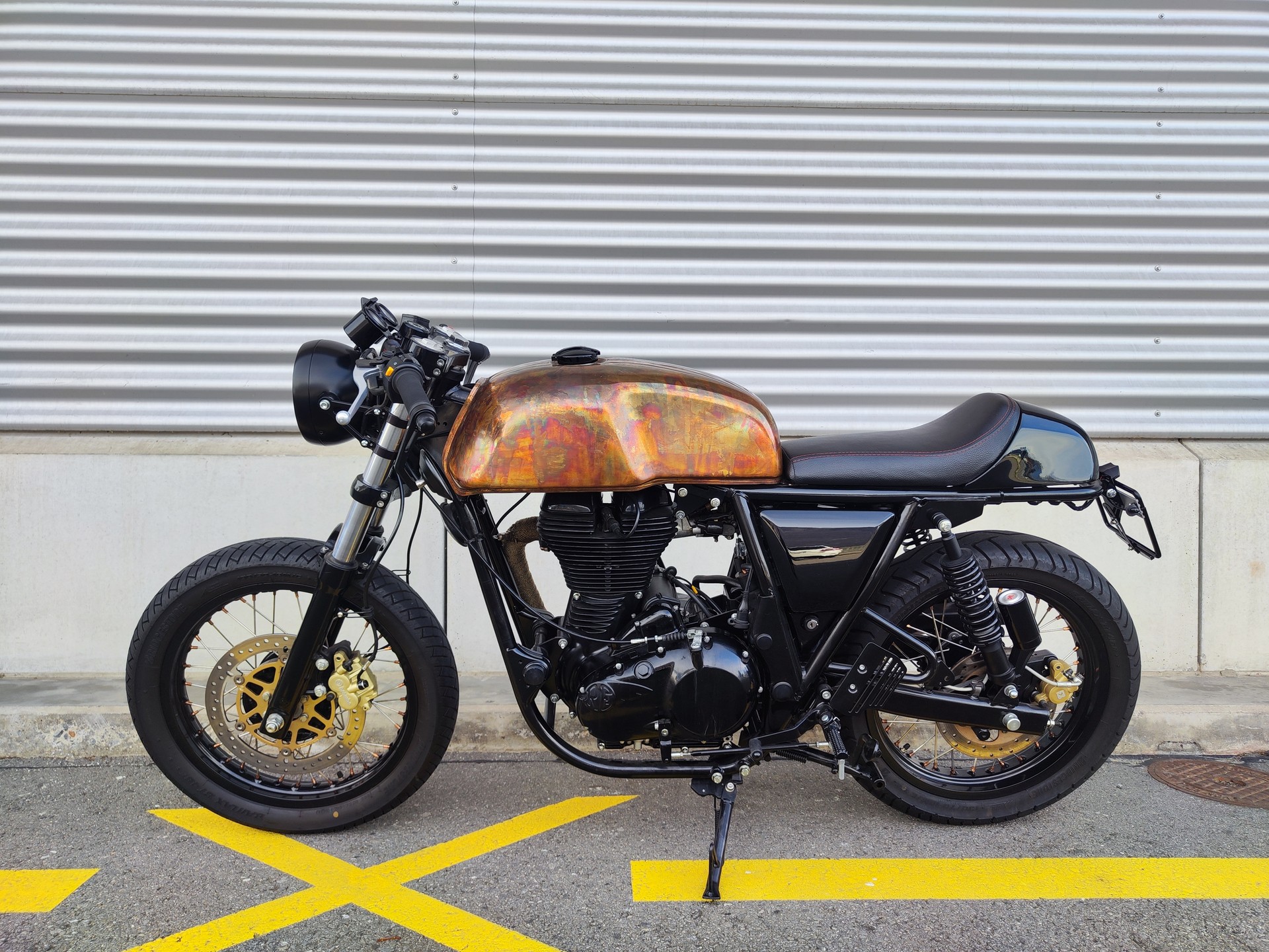 ROYAL ENFIELD Continental GT 535-image-1