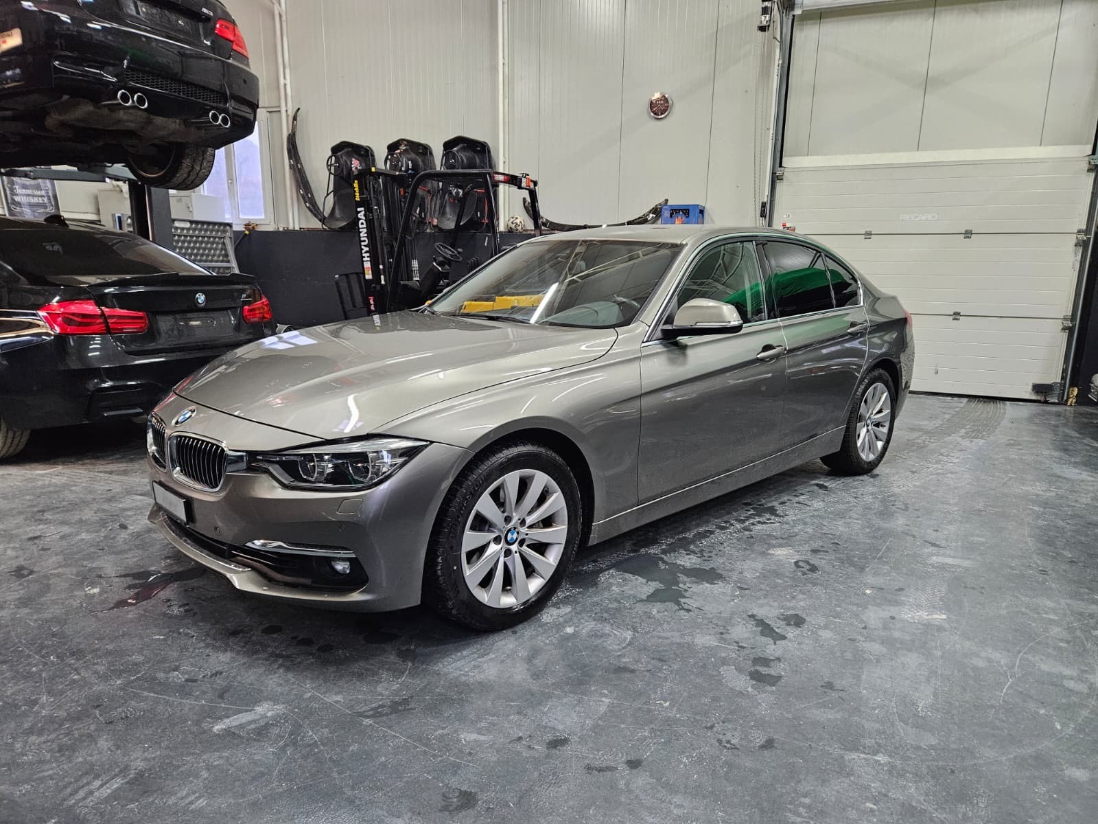 BMW 340i xDrive Luxury Line Steptronic-image-1