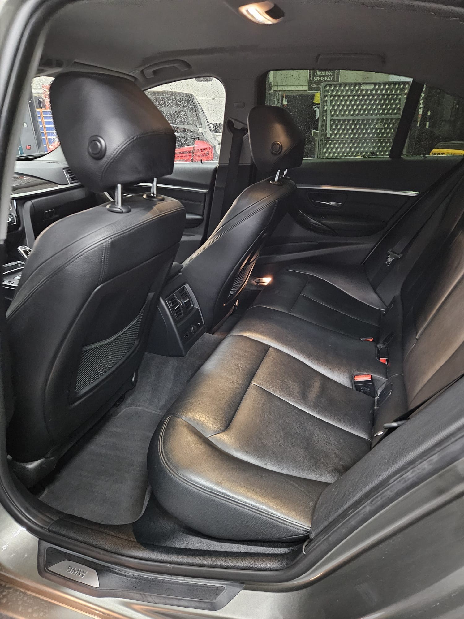 BMW 340i xDrive Luxury Line Steptronic-image-9