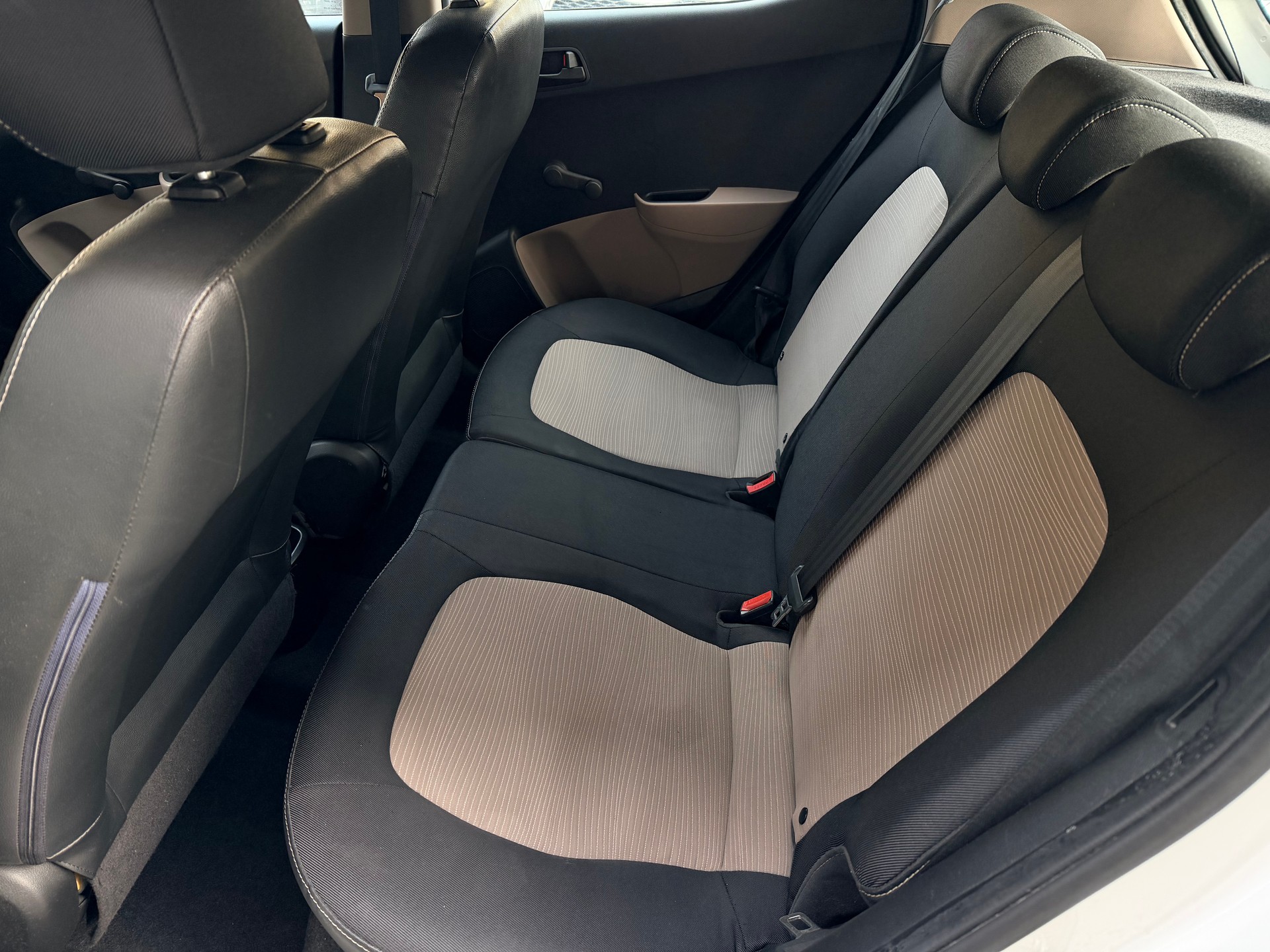 HYUNDAI i10 1.0 Pica-image-4