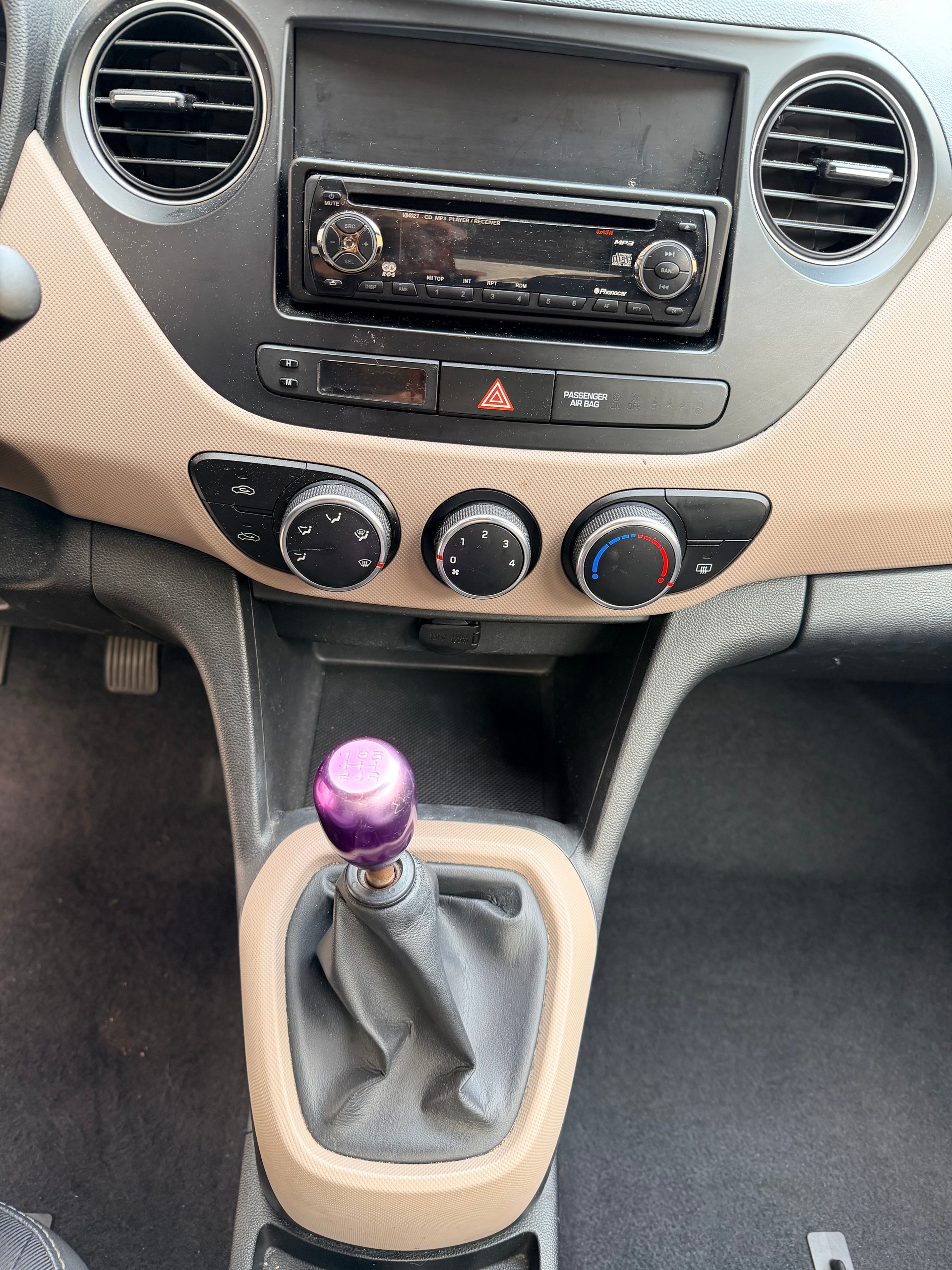 HYUNDAI i10 1.0 Pica-image-7