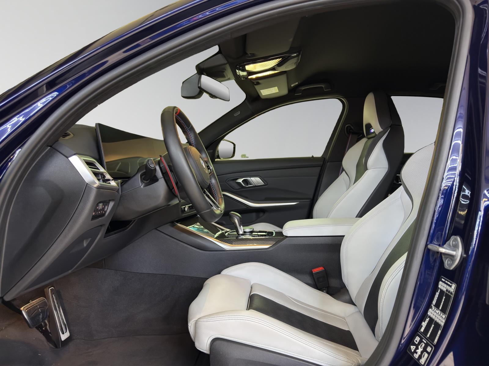 BMW M3 Competition xDrive-image-11