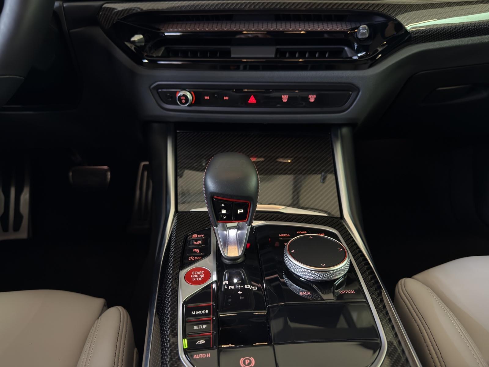 BMW M3 Competition xDrive-image-15