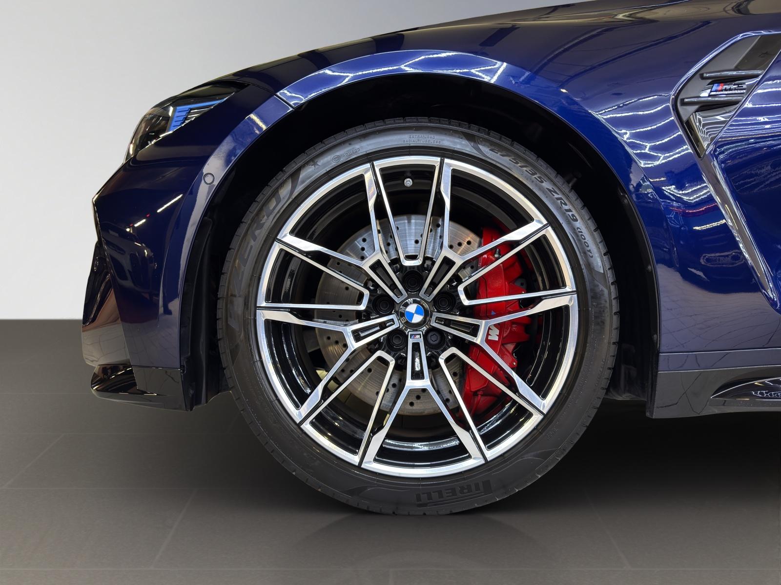 BMW M3 Competition xDrive-image-18