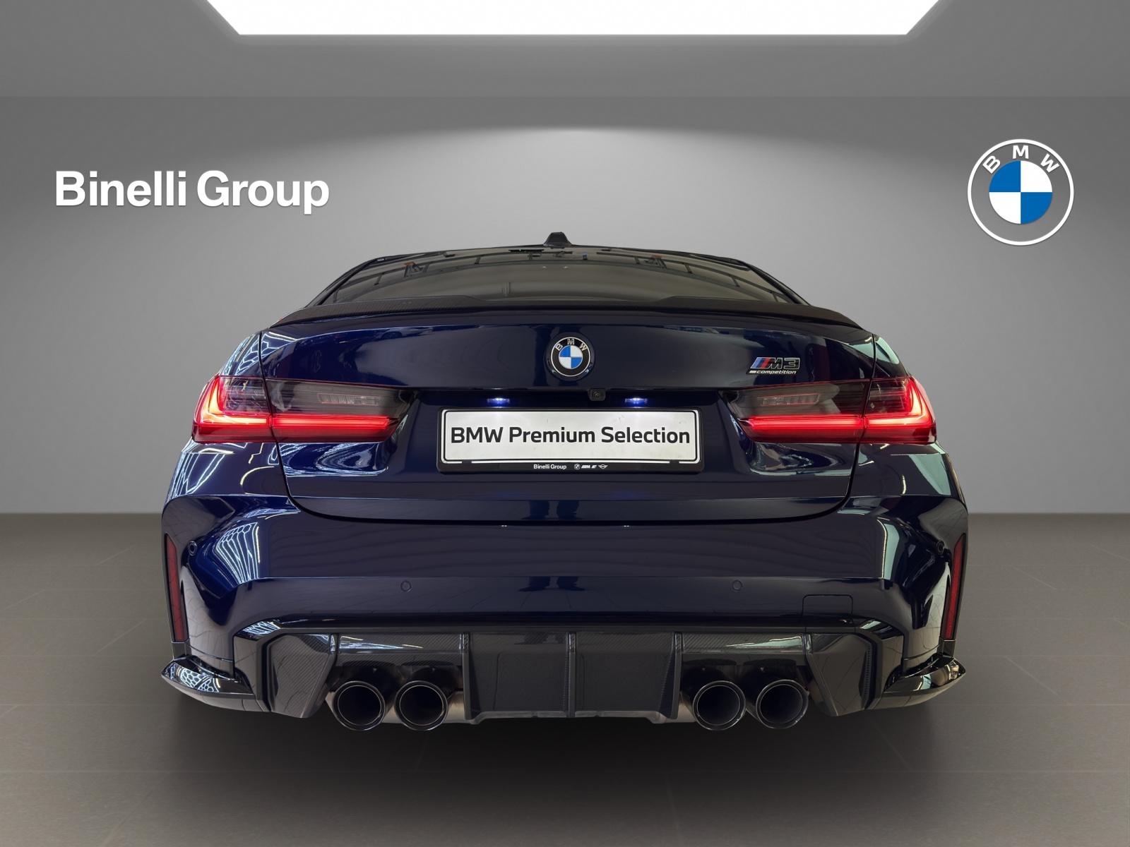 BMW M3 Competition xDrive-showroom-element-3