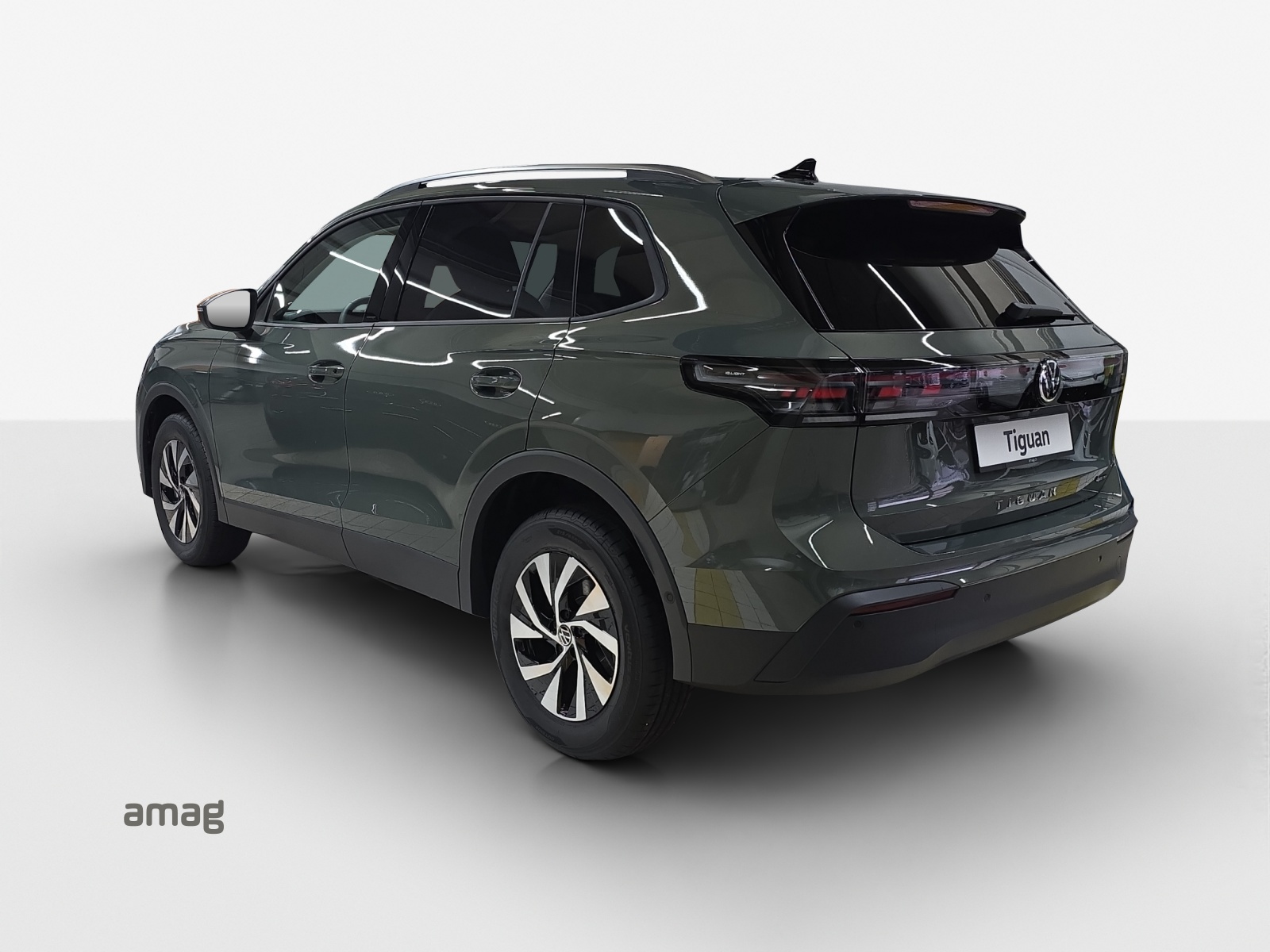 VW Tiguan 2.0 TSI DSG United 4Motion-showroom-element-2